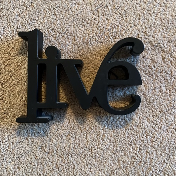 Three piece “Live, Love, Laugh wall plaque - Picture 2 of 11